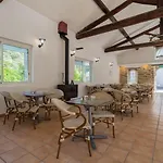 Maeva Escapades Du Chateau De L'hom 4*