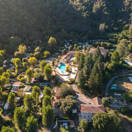Campsite Maeva Escapades Du Chateau De L'hom L'Estrechure