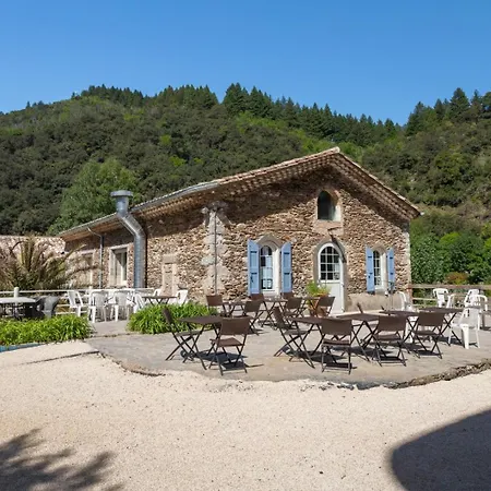 Parque de Campismo Maeva Escapades Du Château De L'hom 4*
