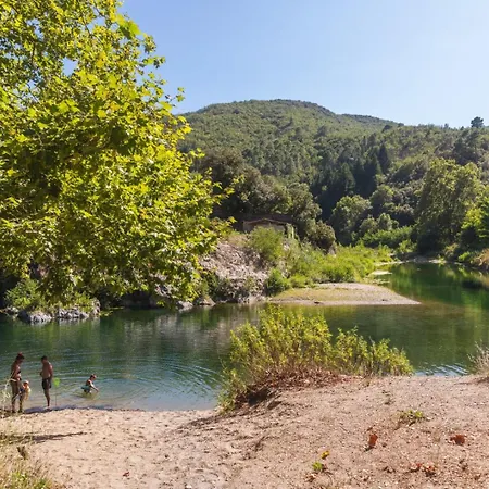 Parque de Campismo Maeva Escapades Du Château De L'hom L'Estrechure