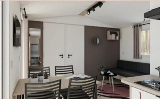 Maeva Escapades Du Château De L'hom 4* L'Estrechure