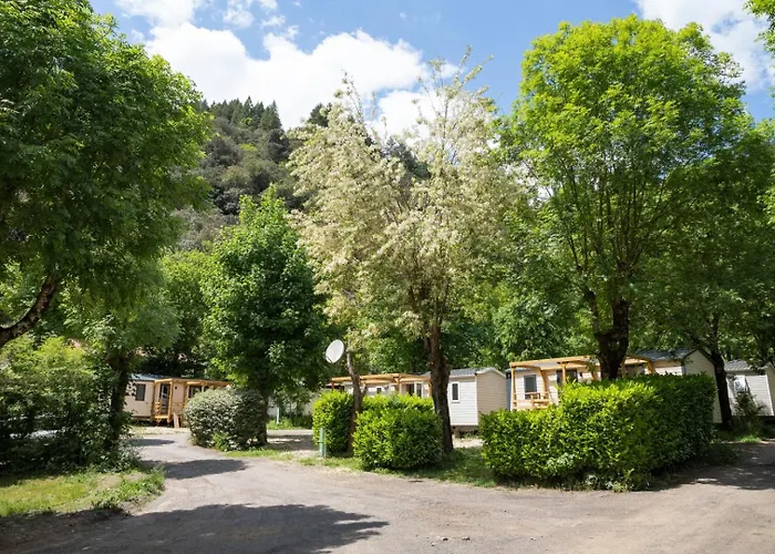 Parque de Campismo Maeva Escapades Du Château De L'hom